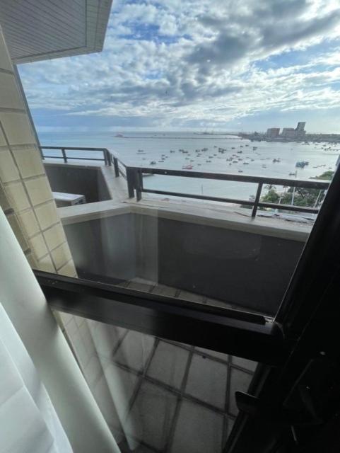 952B Golden Fortaleza Frente Mar Bagian luar foto
